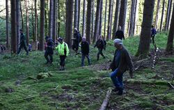 Über 200 Freiwillige suchen vermisste 15-Jährige im Elsass