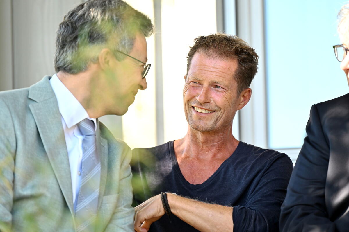 barefoot_schweiger_pieth_6