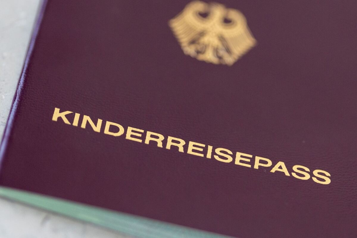Ab Wann Personalausweis Für Kinder Statt Kinderreisepass: Personalausweis oder biometrischen Reisepass in