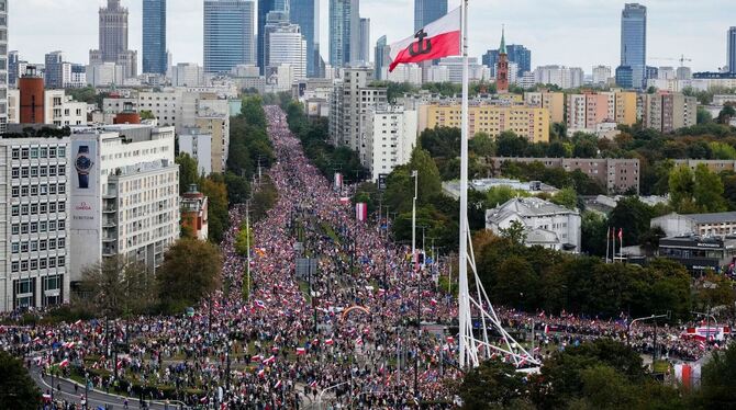 »Marsch der Million Herzen« von Polens größtem Oppositionsbündnis