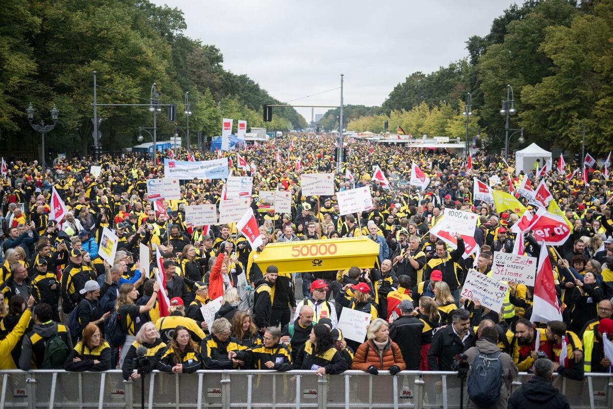 Demonstration Demonstration