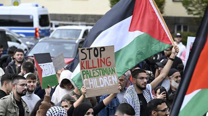Pro-palästinensische Demonstration in Siegen nach dem Angriff der Hamas auf Israel.