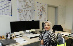 Eine Frau, die nicht aufgibt: Hawra Al Hashimi studierte Bauingenieurwesen und arbeitet nun als Projektleiterin im Tiefbauamt