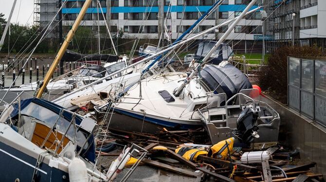 Land und Kommunen beraten nach Sturmflut im Norden