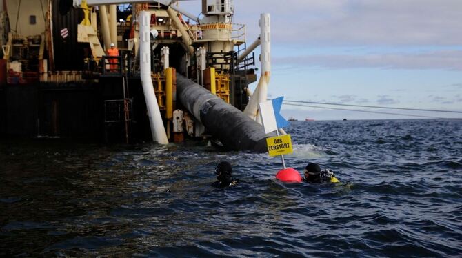 Greenpeace demonstriert gegen Pipeline