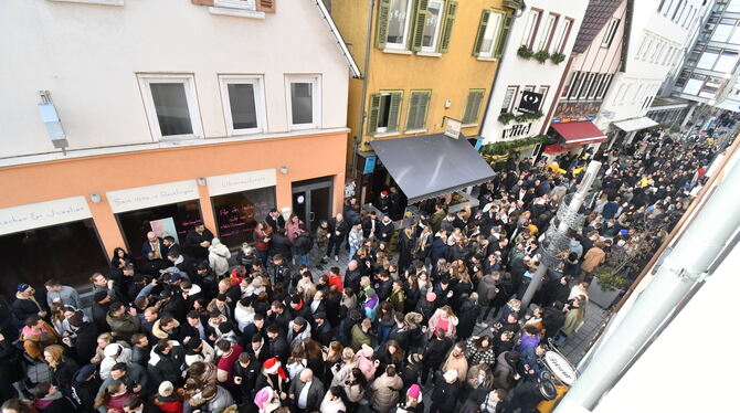 Großes Gedränge herrschte am Heiligen Morgen 2022 in der Reutlinger Altstadt.