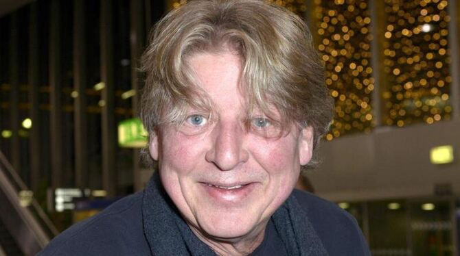 Moderator Walter Freiwald bei der Abreise der Dschungelcamp-Kandidaten nach Australien. Foto: Geisler-Fotopress Moderator Walter Freiwald bei der Abreise der Dschungelcamp-Kandidaten nach Australien. Foto: Geisler-Fotopress