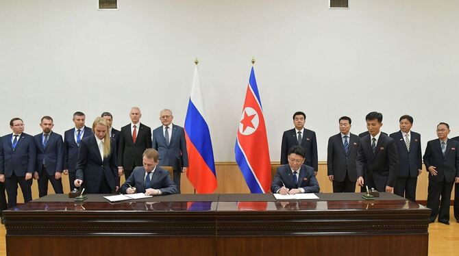 Russische Delegation in Nordkorea