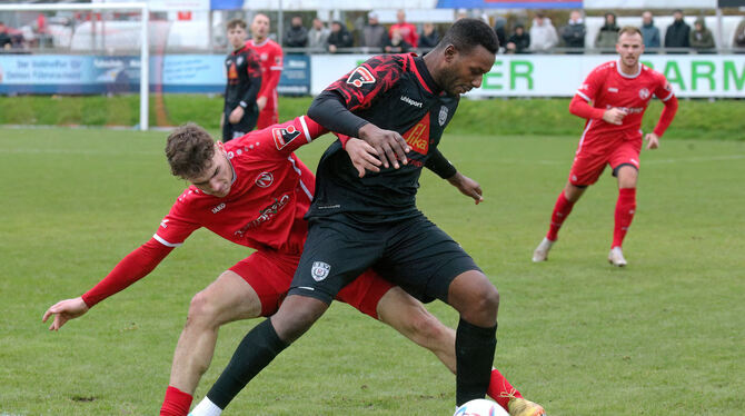 Onesi Kuengienda und seine Teamkollegen hatten gegen Gmünd kaum Zeit zum Spielen.