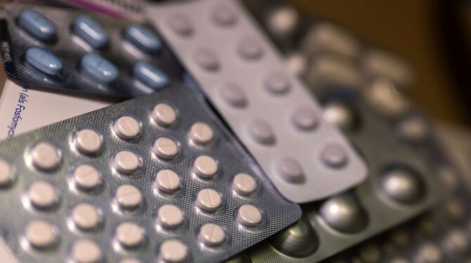 Laut Apothekerverband gibt es bei hunderten von Medikamenten immer noch Lieferschwierigkeiten.