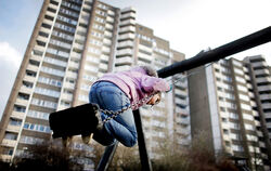 Leben in der Hochhaus-Siedlung: In Deutschland ist jedes fünfte Kind arm.