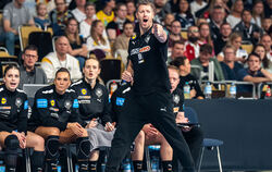 Markus Gaugisch ist seit Sommer des vergangenen Jahres Bundestrainer der Handballerinnen. Zum WM-Team gehören auch die Metzinger