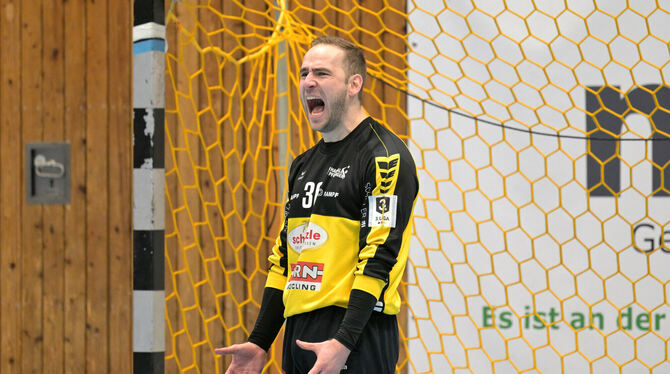 Glänzt gegen Fürstenfeldbruck mit 21 Paraden: Pfullingens Torhüter Daniel Schlipphak.