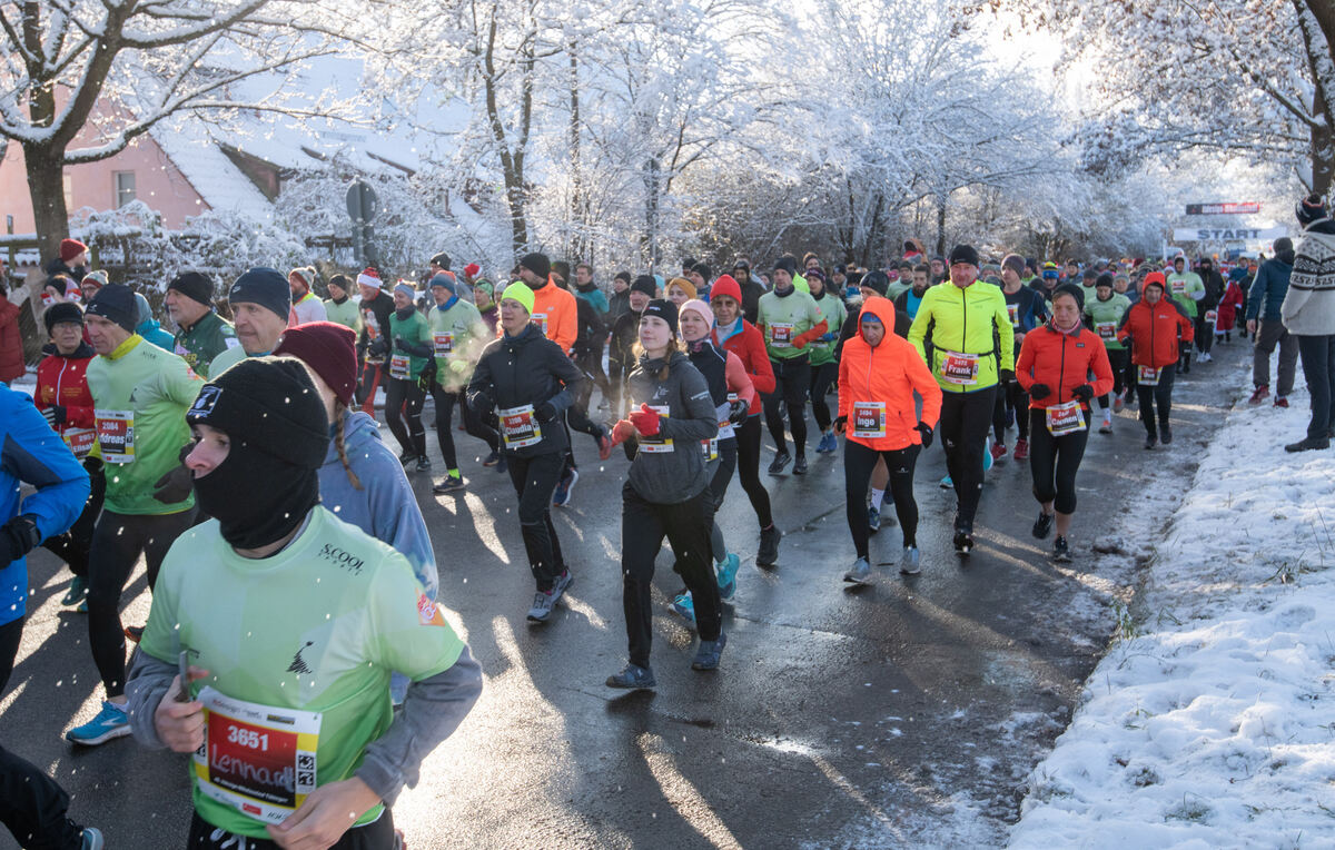 Nikolauslauf_TÜ_03_12_2023_online_Schanz_012