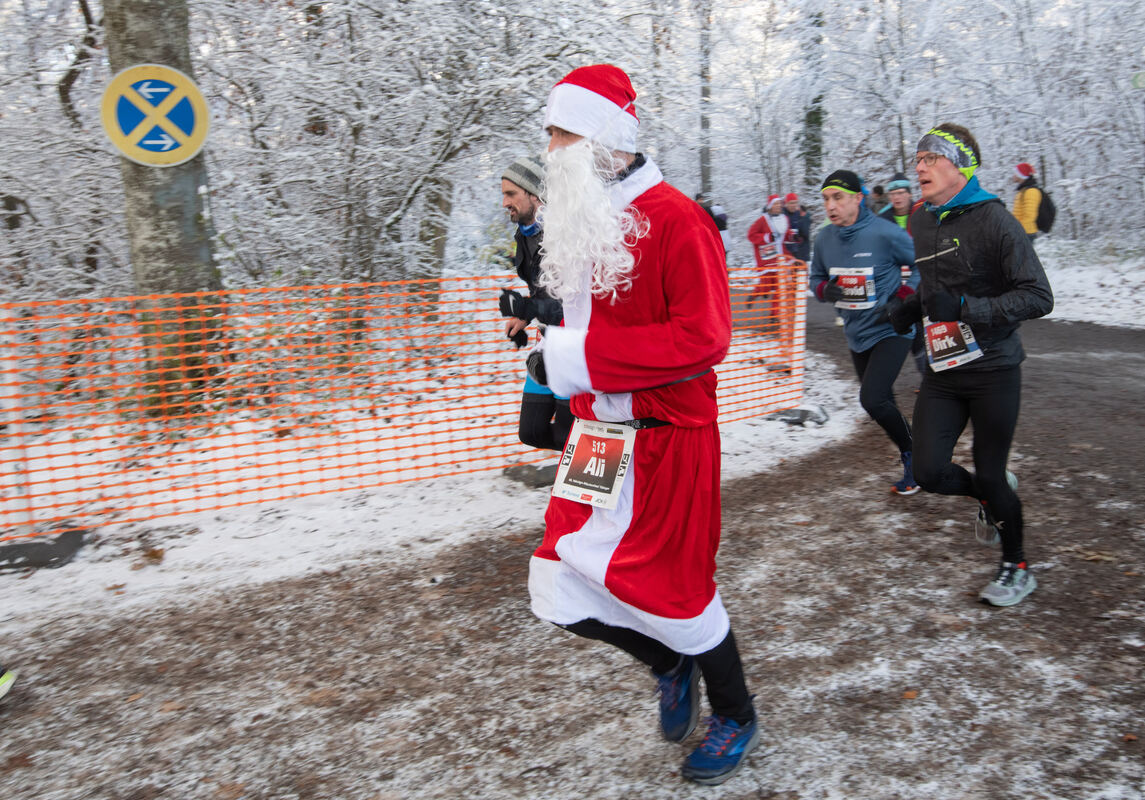 Nikolauslauf_TÜ_03_12_2023_online_Schanz_015