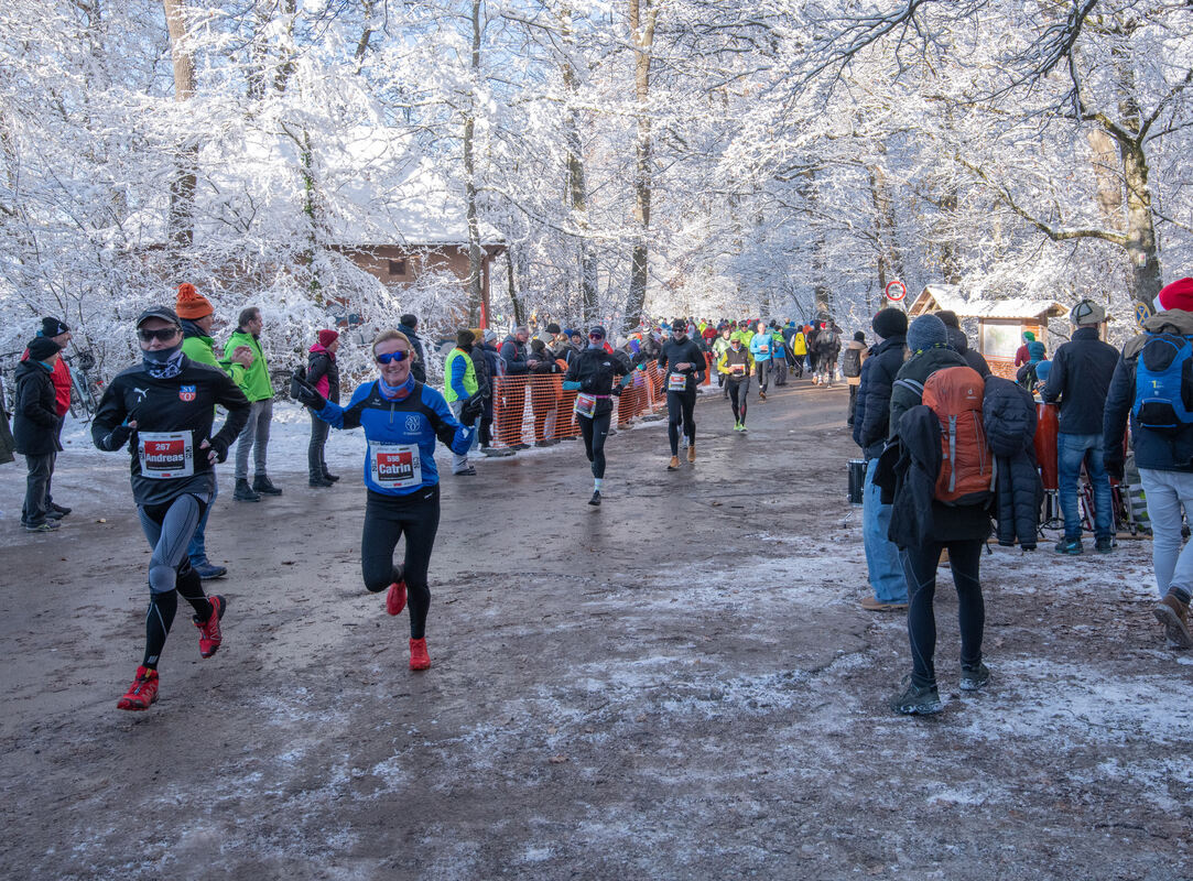 Nikolauslauf_TÜ_03_12_2023_online_Schanz_030