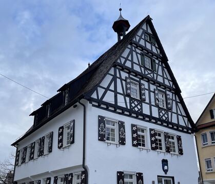 Das Rathaus von Pfullingen.