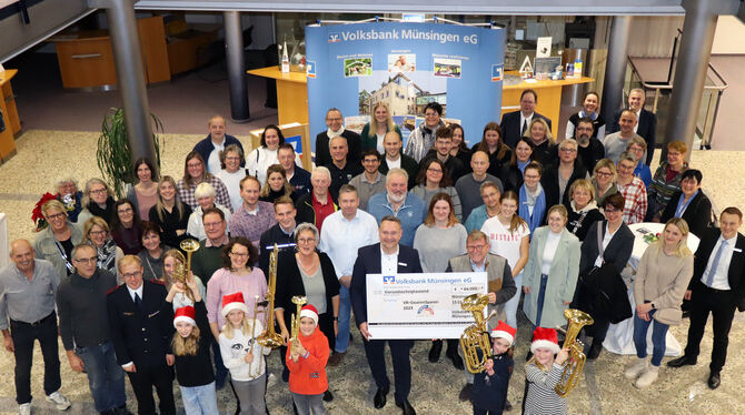 Viele glückliche Gewinner erhielten Spenden aus dem SpendenVoting der Volksbank Münsingen.