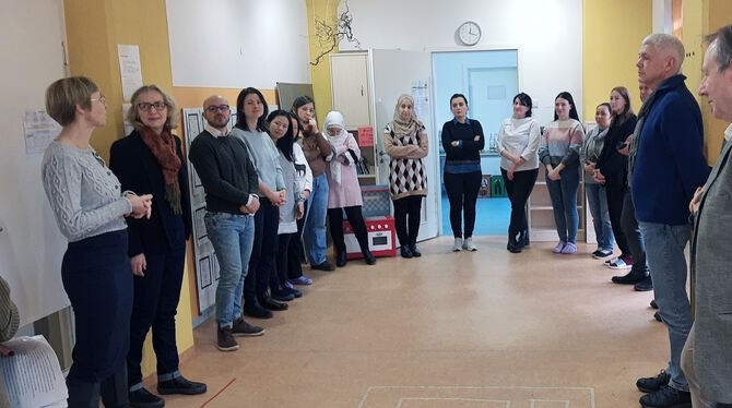 Vertreter der Tübinger Stadtverwaltung und Uni besuchten die Teilnehmer vom Pilot-Projekt »KITA Lingua«. Menschen mit Migrations