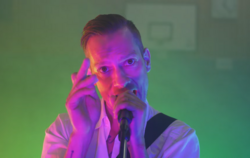 Der Hechinger Singer-Songwriter Andre Neo in dem Video zu "Handsome". 