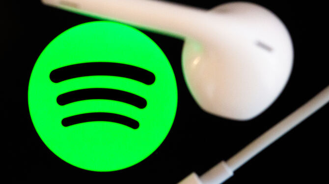 Rund eine halbe Milliarde Menschen weltweit nutzt den Audio-Streamingdienst Spotify.