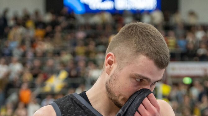 Enttäuscht: Tübingens Center Kriss Helmanis.