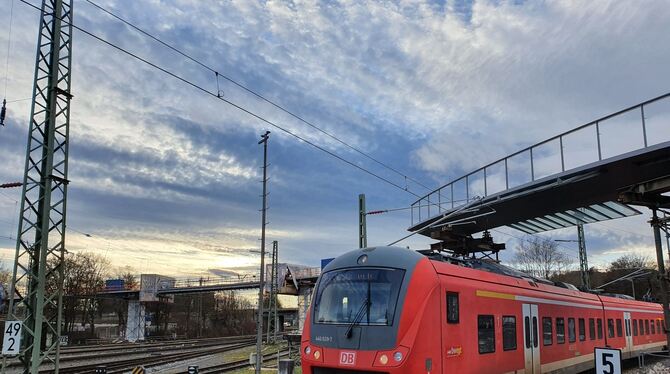 Die Ammertalbahn schafft die Verbindung von Tübingen zur S-Bahn nach Stuttgart. Immer wieder hat sie mit Zugausfällen und Verspä