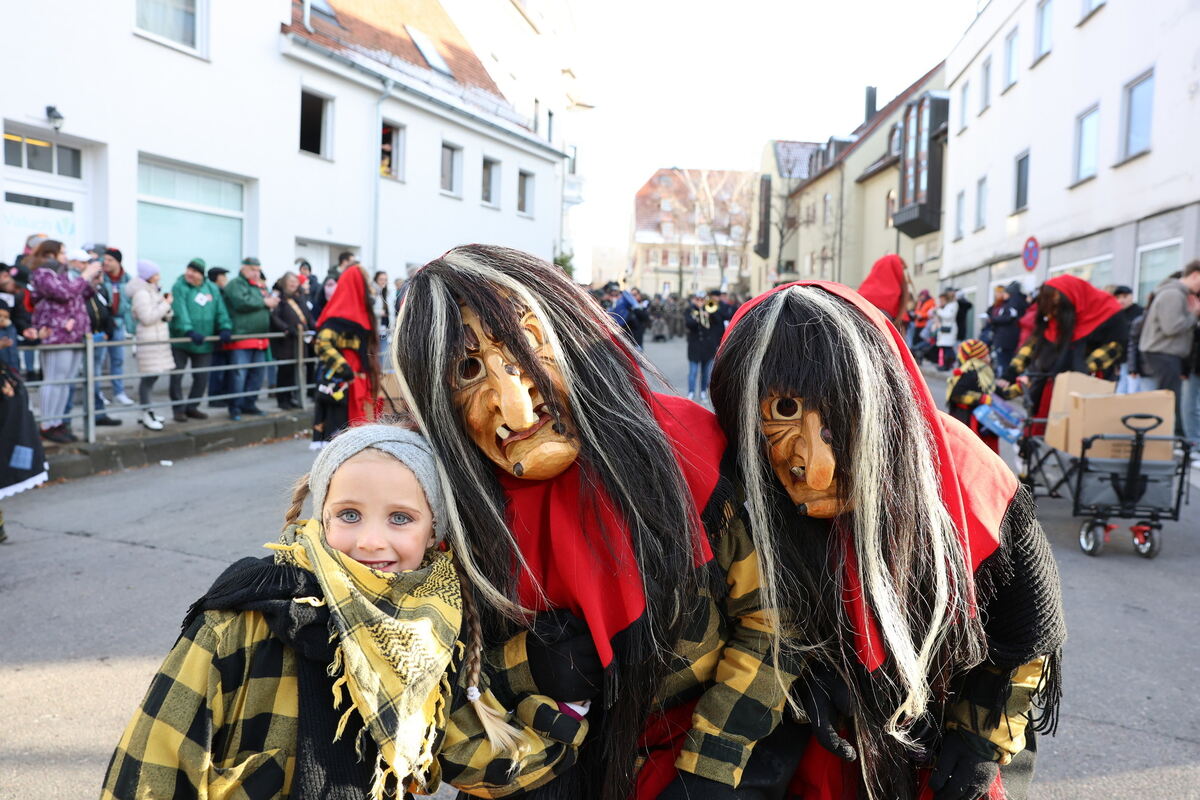 Fasnet_Umzug_Pfulli_2024__12