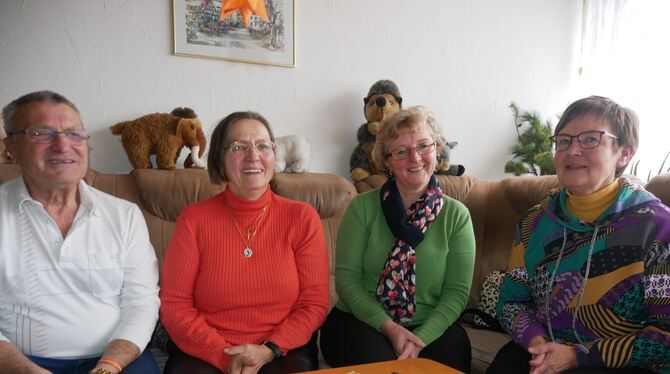 So gemütlich wie auf diesem Bild hatten es Karl und Maria Luik (von links), Sabine Schmelzer und Brigitte Jegl nicht, als die Al