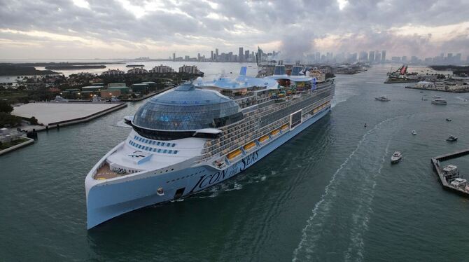 Icon of the Seas legt in Miami ab