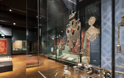 Die Sonderausstellung "Stuttgart - Afghanistan" im Linden-Museum in Stuttgart zeigt anhand von antiken und zeitgenössischen Gege