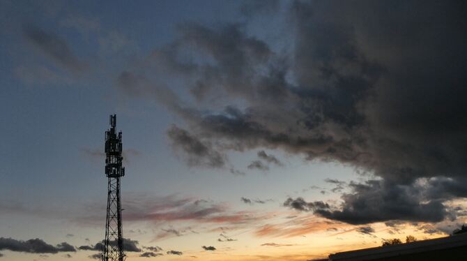Ein Mobilfunkmast wie in Degerschlacht könnte demnächst auch im Gewerbegebiet Mahden auf Kirchentellinsfurter Gemarkung enstehen