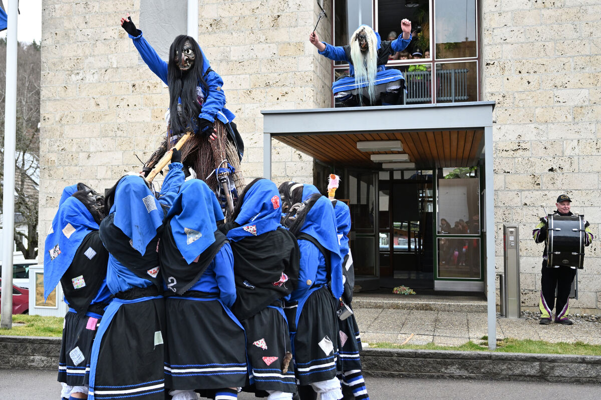 krum_hexen_bronnweiler_pieth_1