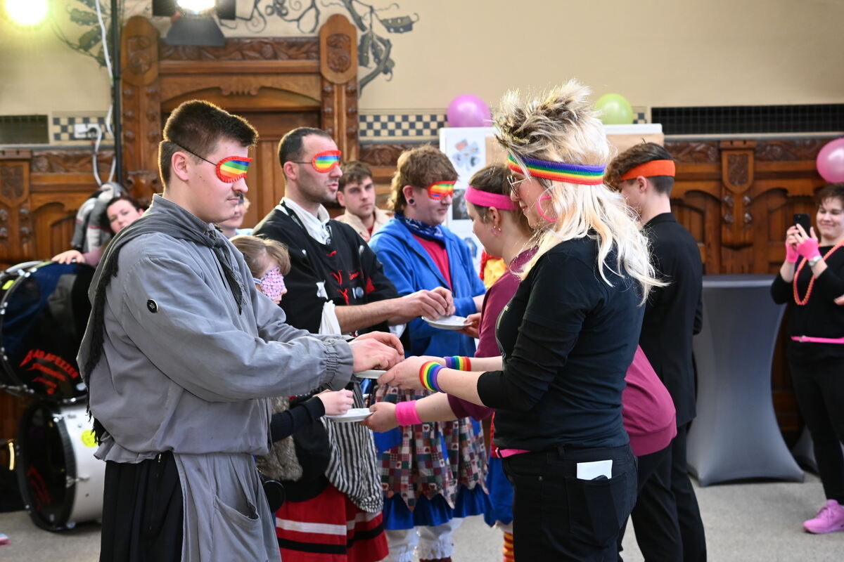 Sturm auf das Reutlinger Landratsamt. Sturm auf das Reutlinger Landratsamt.