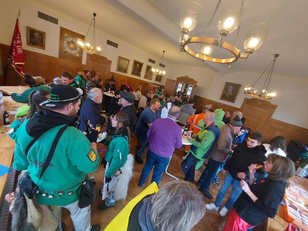 Urach-Narren im historischen Sitzungssaal