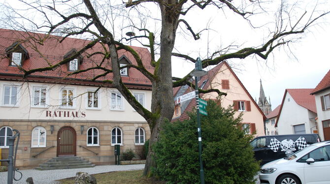 Rathaus Böhringen Das Böhringer Rathaus, im Hintergrund die Kirche.