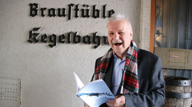 1953 wurde das Braustüble in Bad Urach röffnet, dort hat Walter Damzog seine Kindheit verbracht: Sein Buch "Wohin fliegt der sch