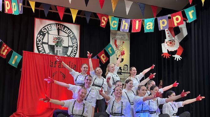 Die Siegerinnen des Keen Contest: die Mondays aus Trochtelfingen. FOTOS: RUOF Die Siegerinnen des Keen Contest: die Mondays aus Trochtelfingen. FOTOS: RUOF