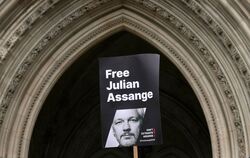 Transparent für Julian Assange
