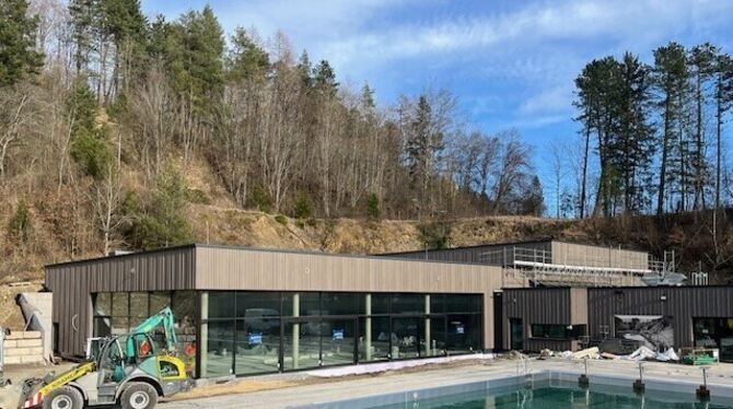 Die Arbeiten am Hallenbad Münsingen gehen voran.