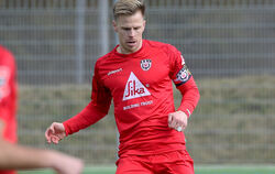 Denis Lübke wird die Mannschaft gegen den FC Holzhausen als Kapitän anführen. 