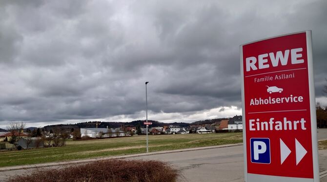 alb feuerwehrhaus Im Bürgerbegehren wird als Standort die neue Ortsmitte gegenüber des Rewe-Markts vorgeschlagen.