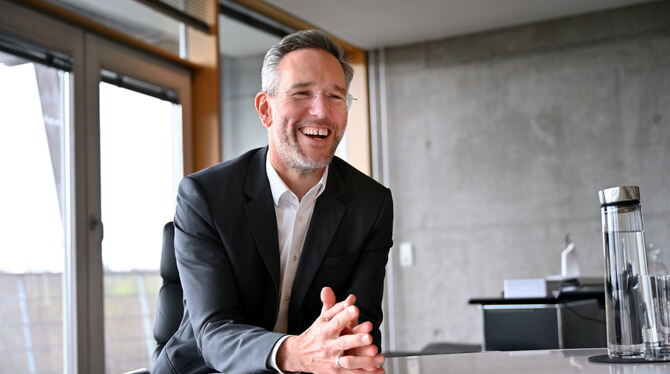 Andreas Baresel ist seit zwei Jahren Vorstandsvorsitzender des börsennotierten IT-Dienstleiters Datagroup. FOTOS: PIETH