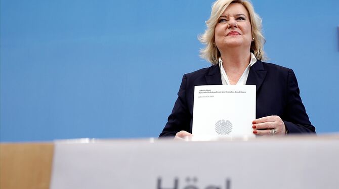 Eva Högl (SPD), Wehrbeauftragte des Deutschen Bundestages, stellt ihren Jahresbericht vor.