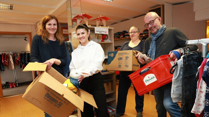 Die heiße Phase des Umzugs beginnt am kommenden Mittwoch. Aber Julia Hildebrand, Carolin Glaunsinger (Stadtverwaltung, Fachberei