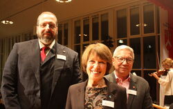 Andreas Heusel, Marie-Luise Bausch und Werner Rukaber (von links), die Stellvertreter des Bürgermeisters in dieser Reihenfolge, 