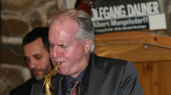 US-Saxofonist Scott Hamilton und das Olaf Polziehn Trio sind am Samstag zu Gast im Jazzclub in der Mitte.