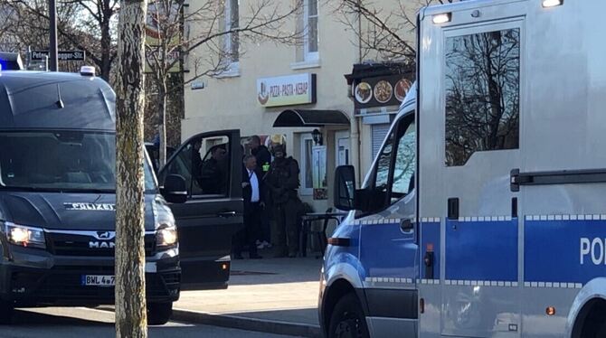 Reichsbürger-Razzia Der »Ringelbach Kebab« in Reutlingen wurde bei der Reichsbürger-Razzia von der Polizei und dem SEK als Kommandozentrale genutzt.