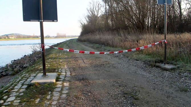 Fundort der Leiche einer 27-Jährigen am Rhein