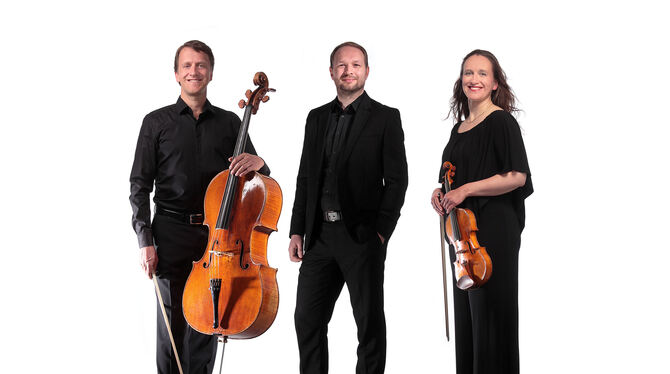 Das Trio Toninton ist zu Gast in der Reihe »Bad Uracher Kammermusik«.